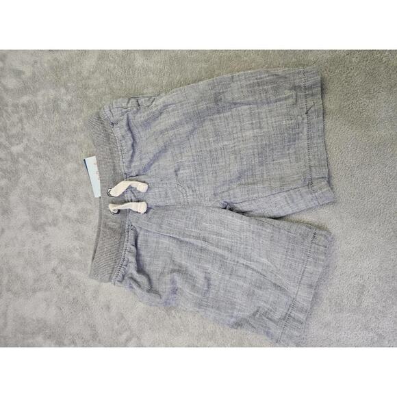 New Cat And Jack Boys Shorts Color Grey With Stretch Waistband Size 5T - Picture 1 of 2